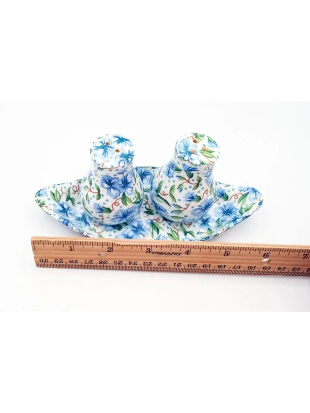Ainsley Two's Company Salt Pepper Shakers Tray Blue Floral Ceramic Set